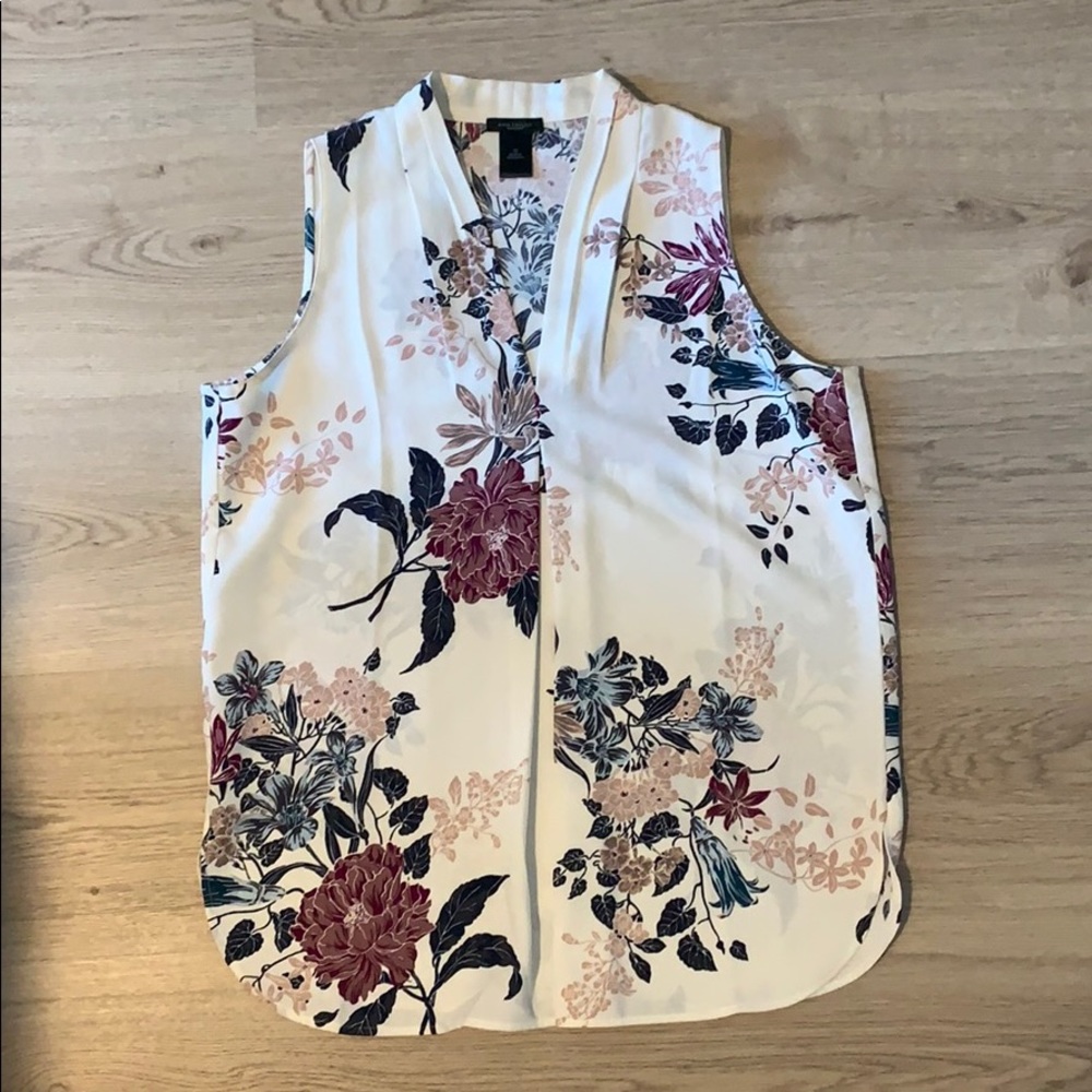 Patterned floral Ann Taylor blouse